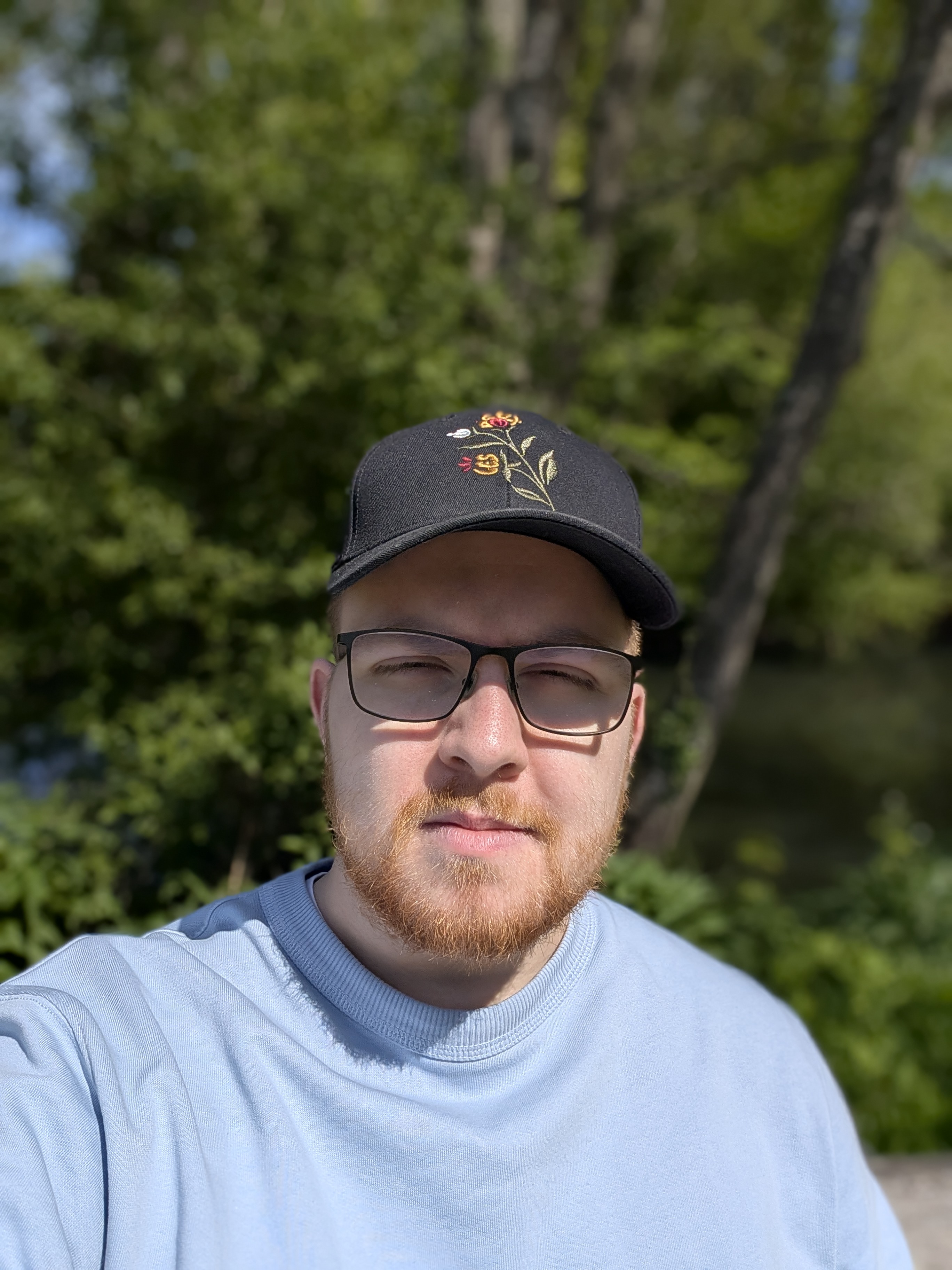prof_pic.jpg